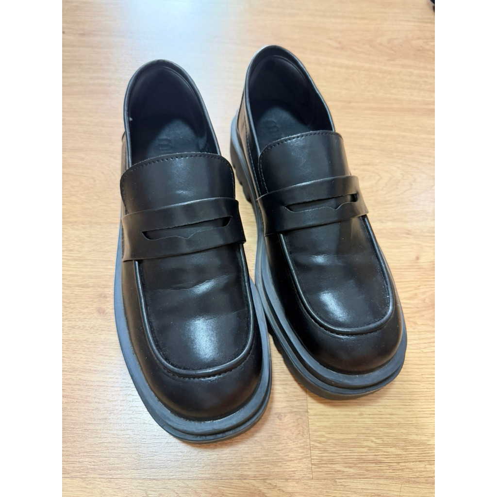 รองเท้า Minxshoes มือสอง เบอร์ 41 (25-25.5 เซนติเมตร)