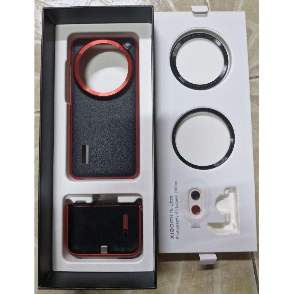 สินค้ามือสอง สภาพตามรูป มี 1 ชิ้นหายตามรูปที่วง Xiaomi 15 Ultra Photography Kit