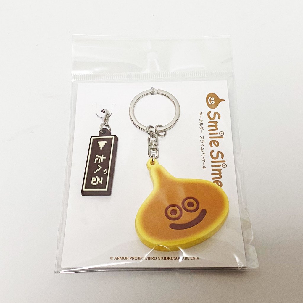 **ของแท้ พร้อมส่ง** พวงกุญแจสไลม์สไตล์แพนเค้ก Dragon Quest : Smile Slime Keychain Slime Pancakes