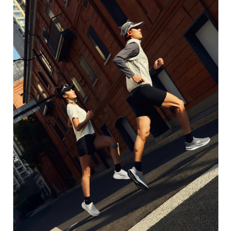 SKECHERS حذاء جري رجالي Slip-Ins GOrun Consistent Pro — صورة 3
