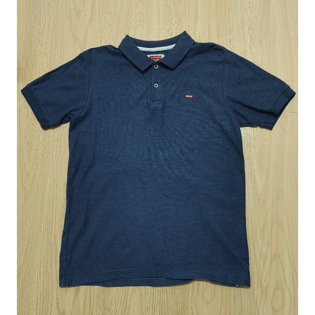 เสื้อยืดคอปก มือสอง LEVIS