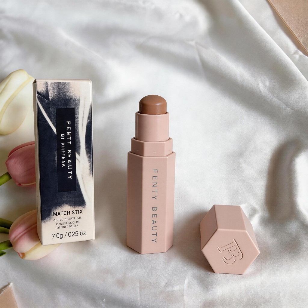 ส่งของวันเดียวกัน 🎀 Fenty Beauty Match Stix Matte Foundation Stick, 7.10 กรัม