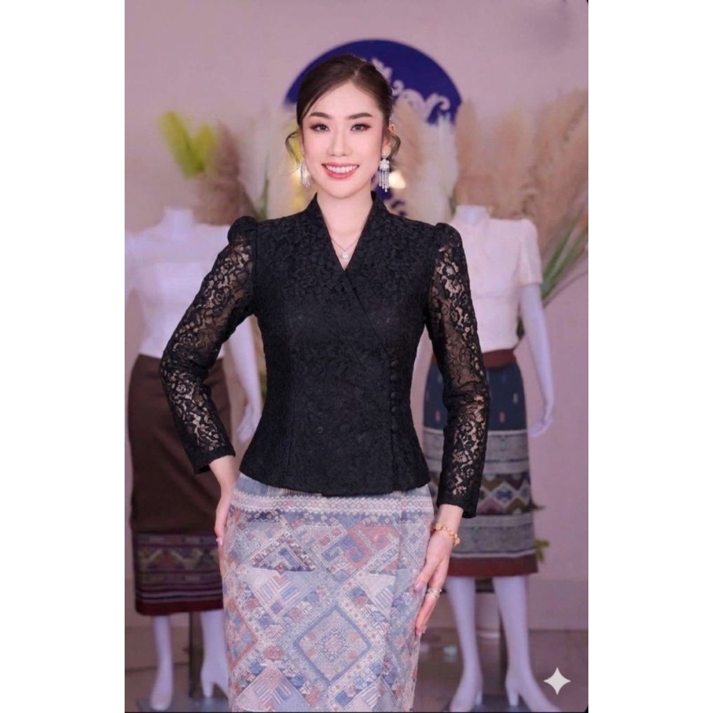 เสื้อลูกไม้ รุ่นเจ้านางคอป้าย ทรงสวย ใส่สบาย ทำบุญ ออกงาน สวยได้ทุกโอกาส