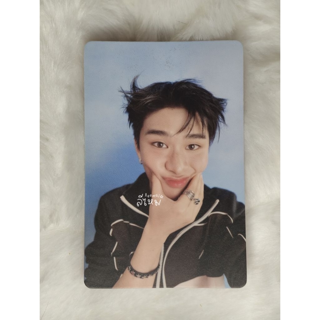 การ์ดอัลบั้ม BUS THE FIRST ALBUM (Warmray) คุณภาพสูง ของแท้ พร้อมส่ง
