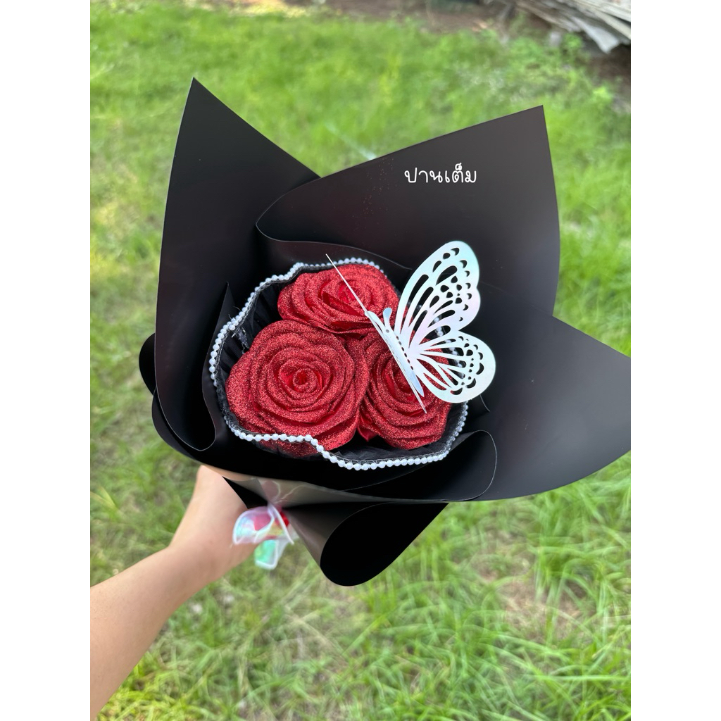 พร้อมส่ง |ช่อดอกไม้ ช่อดอกกุหลาบ ดอกกุหลาบริบบิ้น กุหลาบกลิตเตอร์ ของขวัญวันครบรอบ