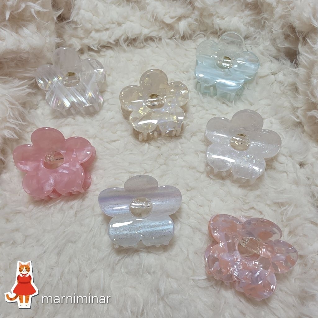 พร้อมส่ง 🌸กิ๊บหนีบผมแฟชั่น🌼 งับๆผมเล็ก ลายดอกไม้ ลายดาว ขนาด 2 นิ้ว งานน่ารักๆ สวยๆ สไตล์เกาหลี