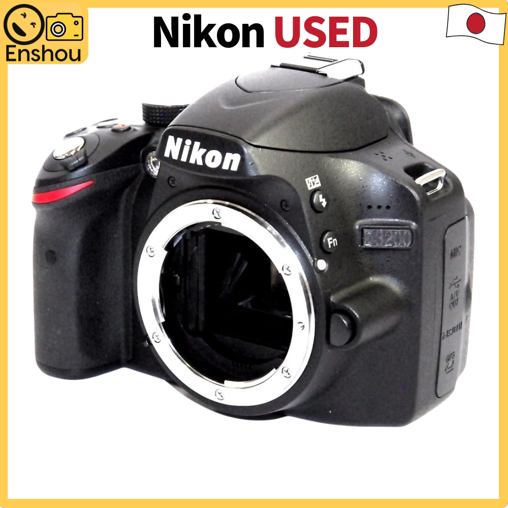 จากญี่ปุ่น [สินค้ามือสอง]Nikon D3200 Digital SLR Camera Body, Black (D3200BK)