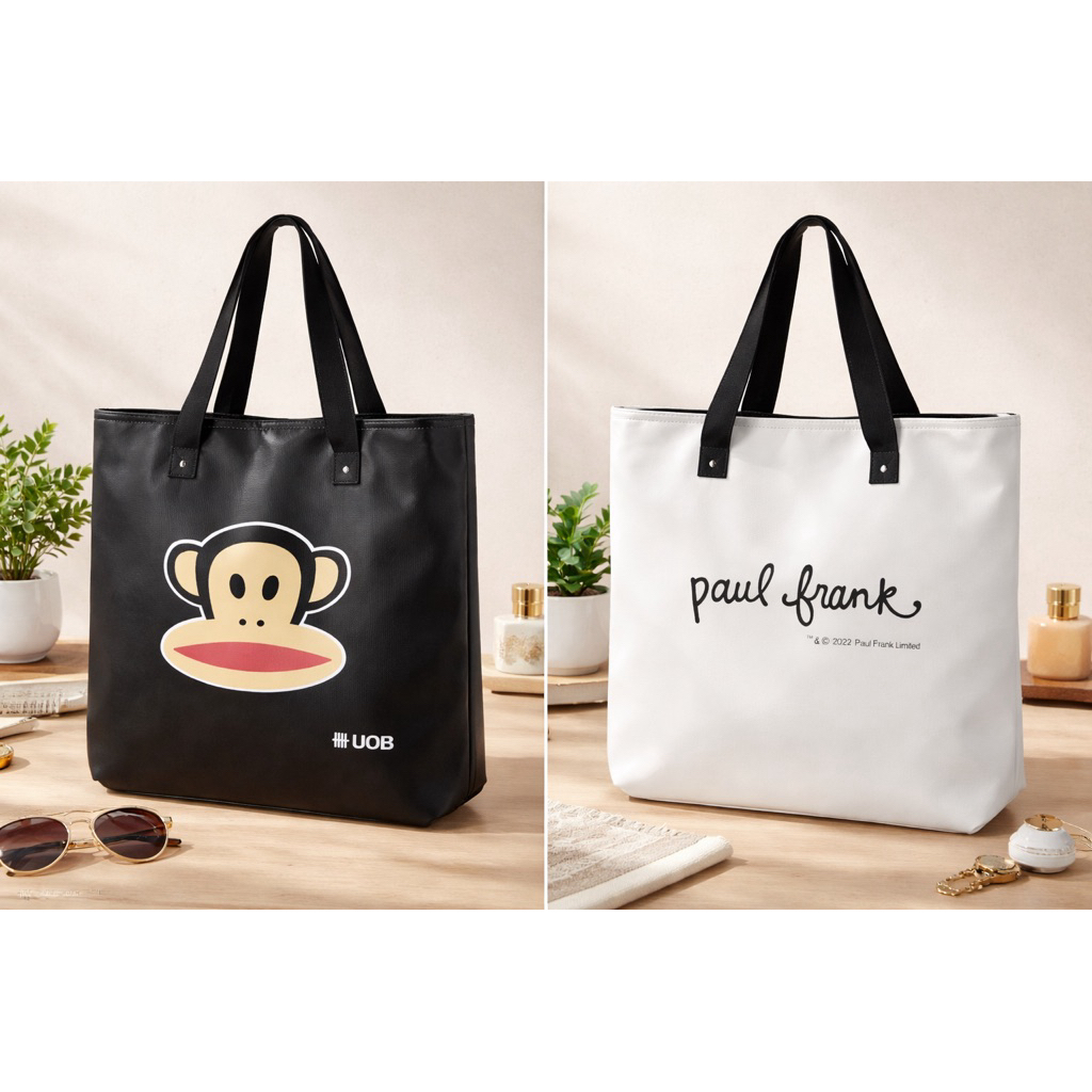 ของแท้ 100% กระเป๋าถือ Paul Frank ผ้าแคนวาส สีดำขาว UOB