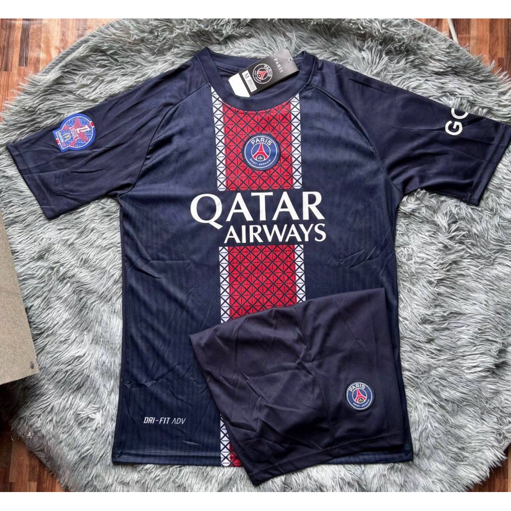 เสื้อบอลชาย แขนสั้น เนื้อผ้าคุณภาพ ใส่ออกกำลังกายได้สบายตลอดวัน