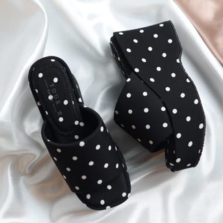 YOURSHOES L10 (เท้าอวบ +1ไซส์) / รองเท้าส้นตึกสูง 4นิ้ว รองเท้าส้นตึกPolkadot