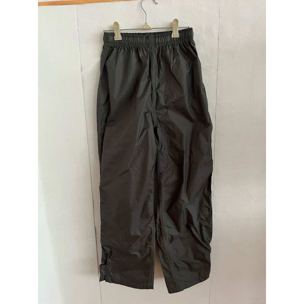 กางเกงผ้าร่มกันฝน South Field สีเขียวขี้ม้า ไซร้140 รอบเอว22-26“