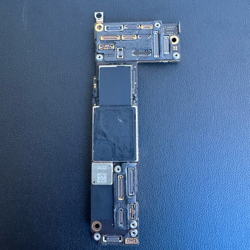 อะไหล่บอร์ดเปิดติด ติดคลาวmdm iphone12(128gb)แท้แกะ