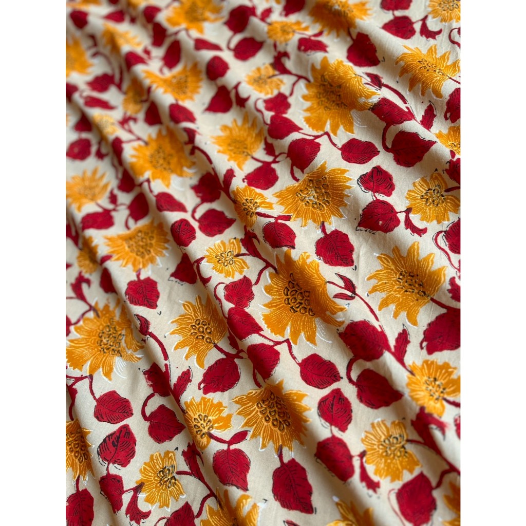 144บ./หลา(0.9m)Cotton Fabric Indian Blockprint  ผ้าฝ้าย ผ้าอินเดีย พิมพ์มือ sarasafabric handblockprint cotton H26-02-23