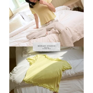 [Dolly Tee] เสื้อยืดผ้าเนื้อนุ่มมากๆ มาพร้อมดีไซส์ระบายเล็กๆน่ารักๆ แมทช์ได้กับทุกลุคแน่นอน