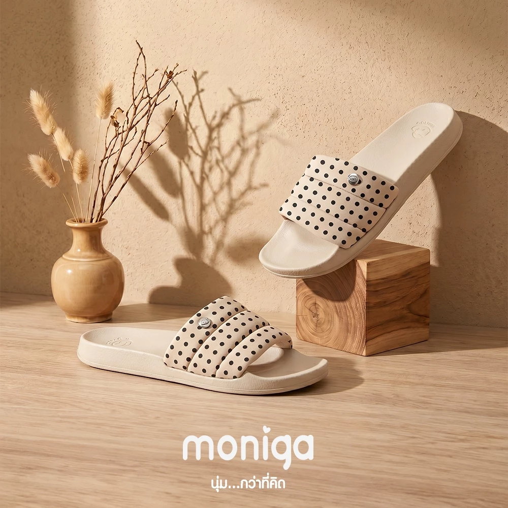 MONIGA รุ่น Classy Polkadot รองเท้าแตะแบบสวม
