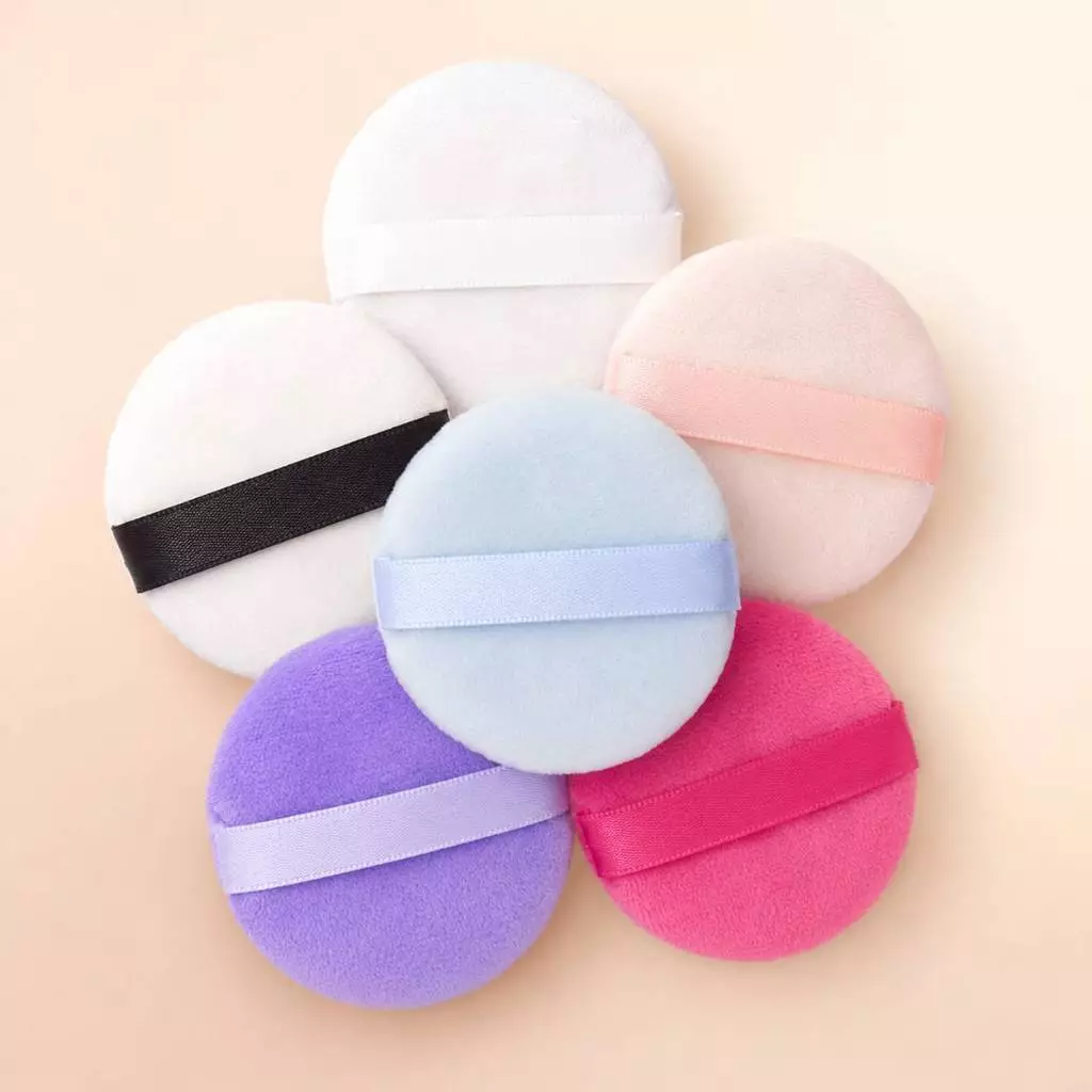 [2ชิ้น/แพ็ค] L'OCEAN พัฟแป้งฝุ่น เนื้อ FLOCKING เนื้อนุ่มผิว ทรงกลม - ขนาด 5.5 cm