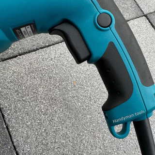 Makita สว่าน สว่านโรตารี่ 2-24 รุ่น HR2470F กำลัง 1500W รุ่น 3 ระบบ มีหัวเปลี่ยนจับดอก ดอกสกัด 2 ดอก สว่าน 3 ดอก