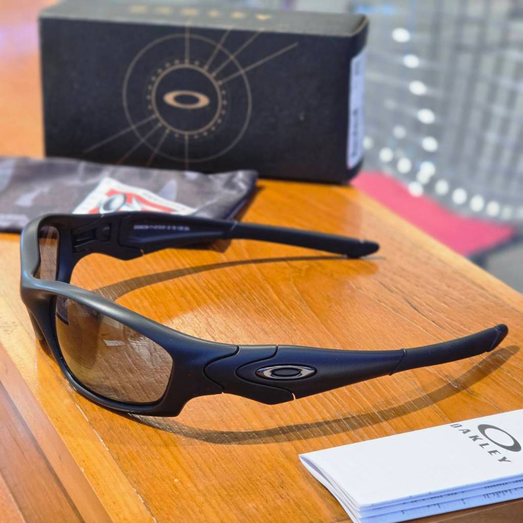 OAKLEY STRAIGHT JACKET F.MATTE BLACK L.GREY OO903911-013 135/61