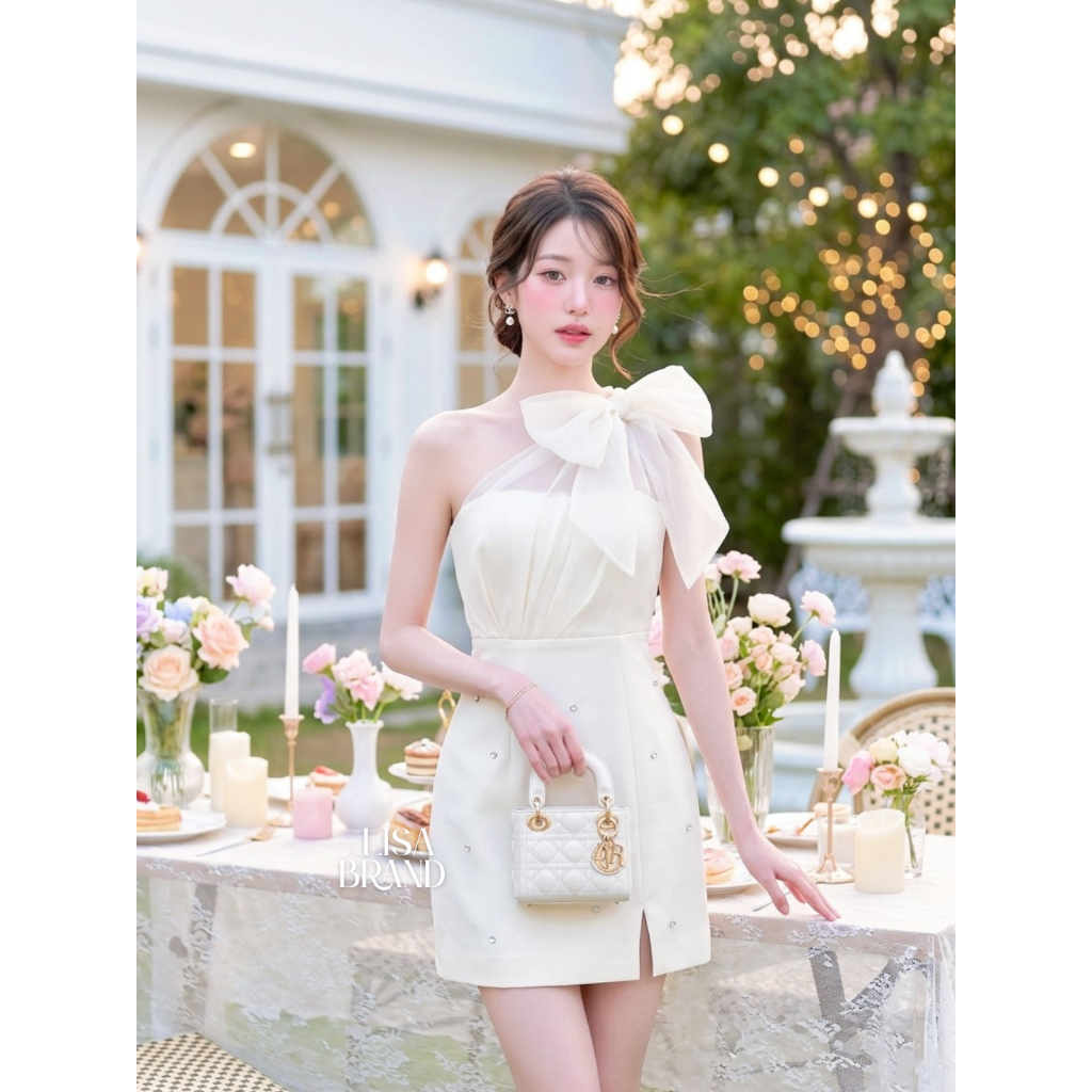 [LISA] A0346 ชุดเดรสกระโปรงเกาะอกซทรูปาดไหล่ดีเทลแต่งเพชร ทรงสวยหรูแบบผู้ดีสุดๆใส่ออกงาน คาเฟ่ เที่ยว ออกเดท งานแต่ง