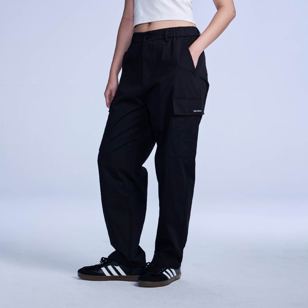 Highschool Basic Collection : Routine Nylon Cargo Pants - กางเกงคาร์โก้ขายาวผ้าไนลอน - BTB36715