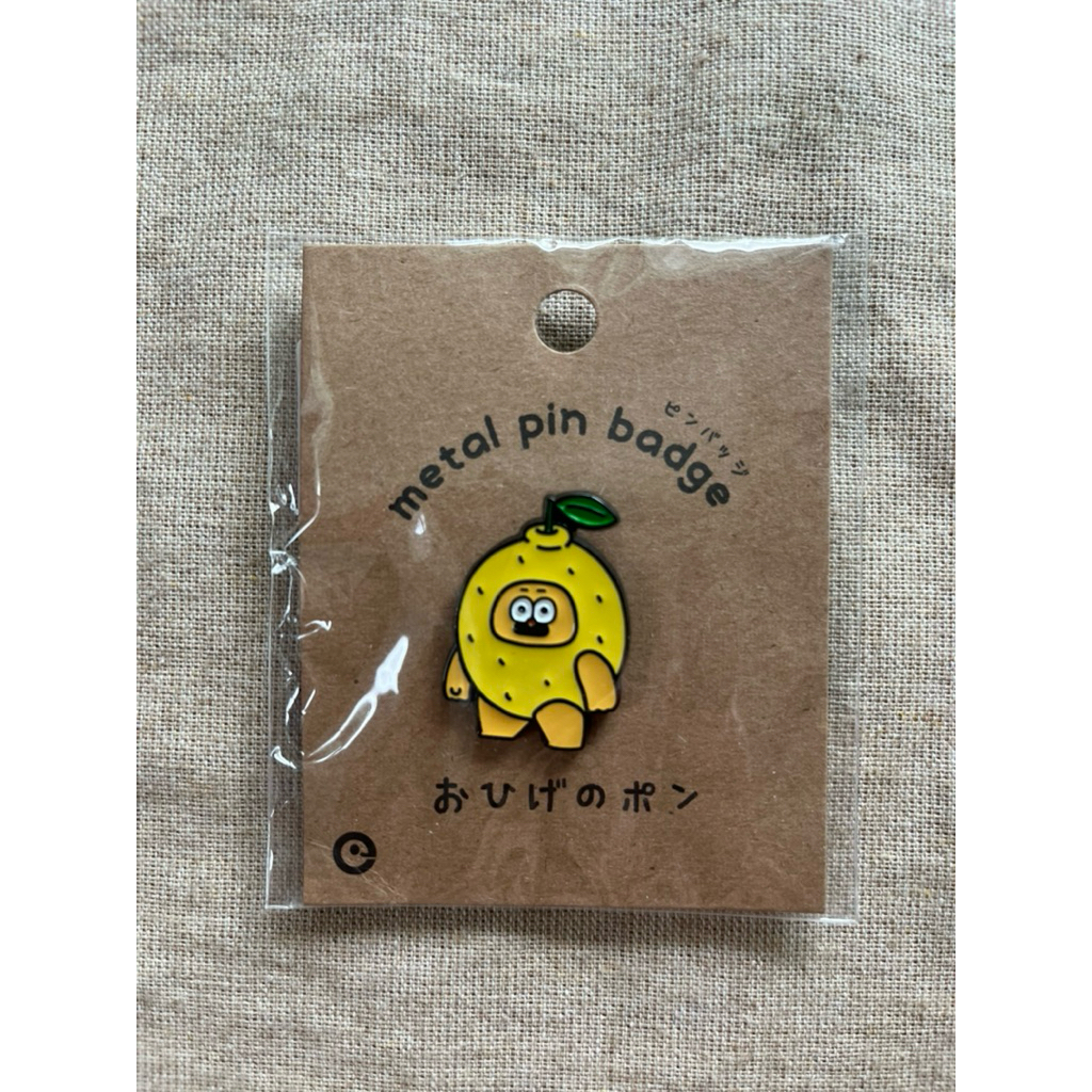 เข็มกลัด pin                                                  badge