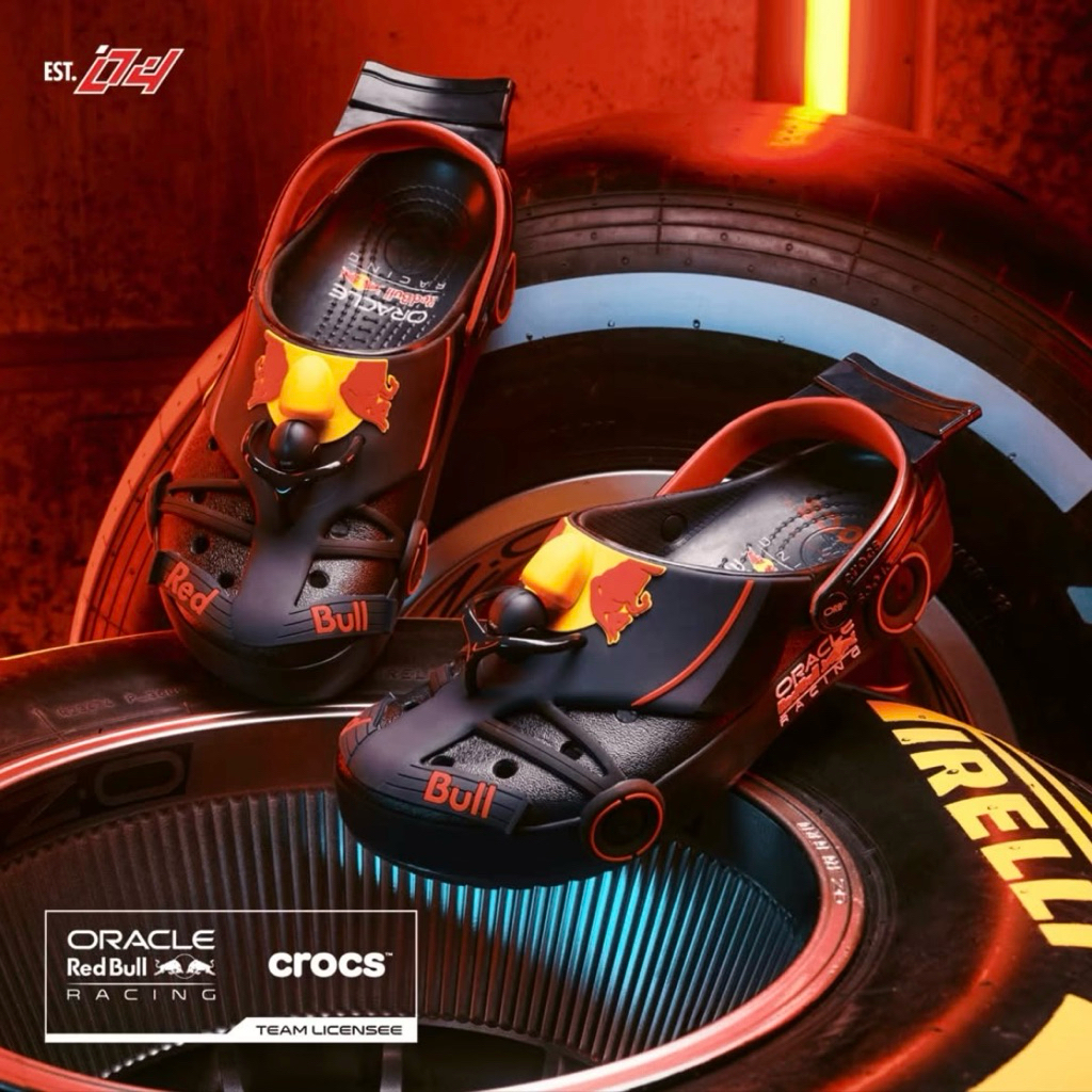 (พร้อมส่ง) ของแท้ 100% CROCS X ORACLE RED BULL RACING CLASSIC CLOG