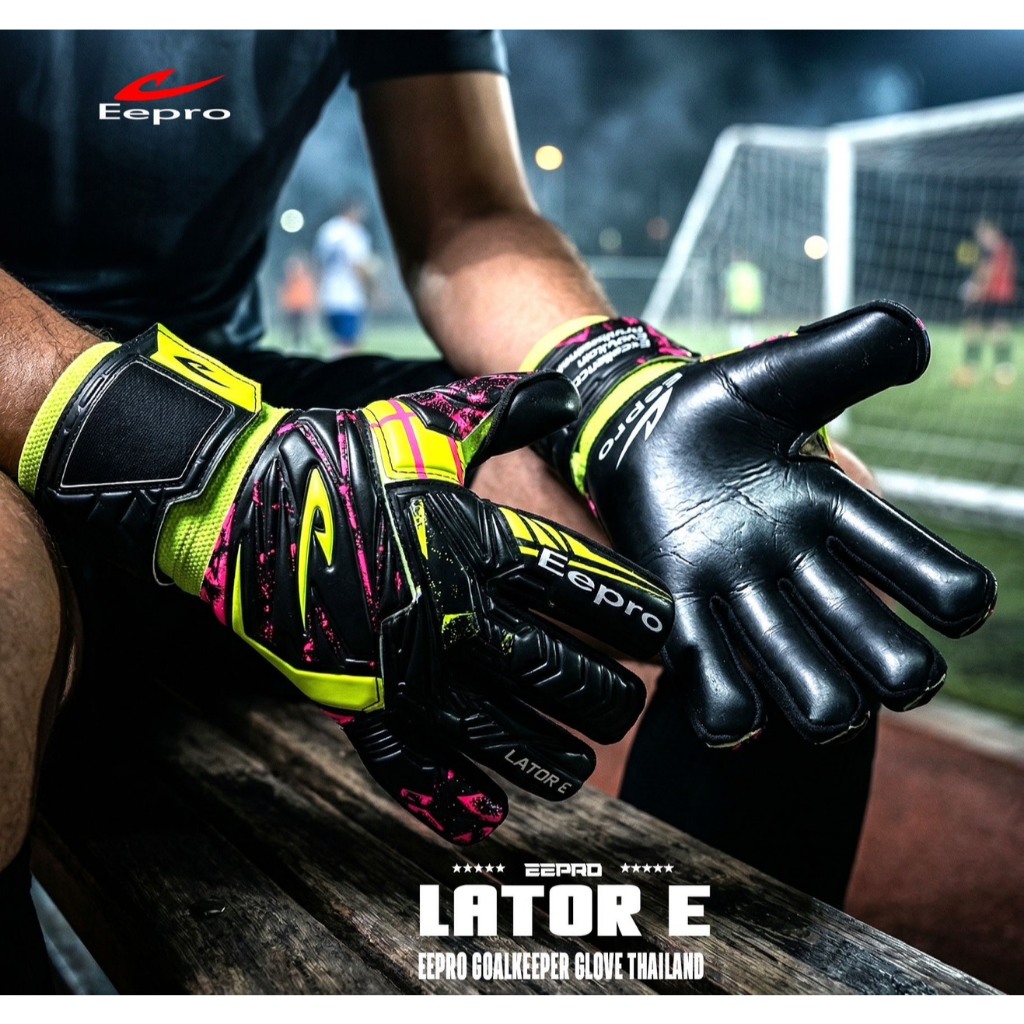 ถุงมือนายประตู Eepro EG10C7 (รุ่น Lator E) by Union