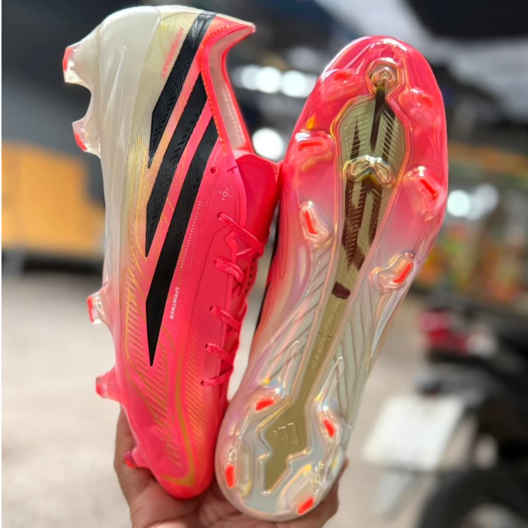 รองเท้า สตั๊ด F50 ใหม่สุด 2026 แถม ถุงผ้า ดันทรง กล่อง ใส่ไม่ได้เปลี่ยนได้ ถ่ายจากสินค้าจริง