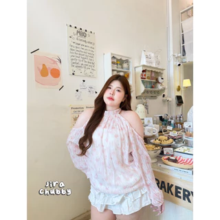 (🎀shopee video & liveมีส่วนลด+ส่งฟรี🎀) เสื้อแขนยาวเว้าไหล่ ผ้าลายดอกกุหลาบน่ารักๆ ตัวผันดีใส่สบายไม่คัน(38-50)