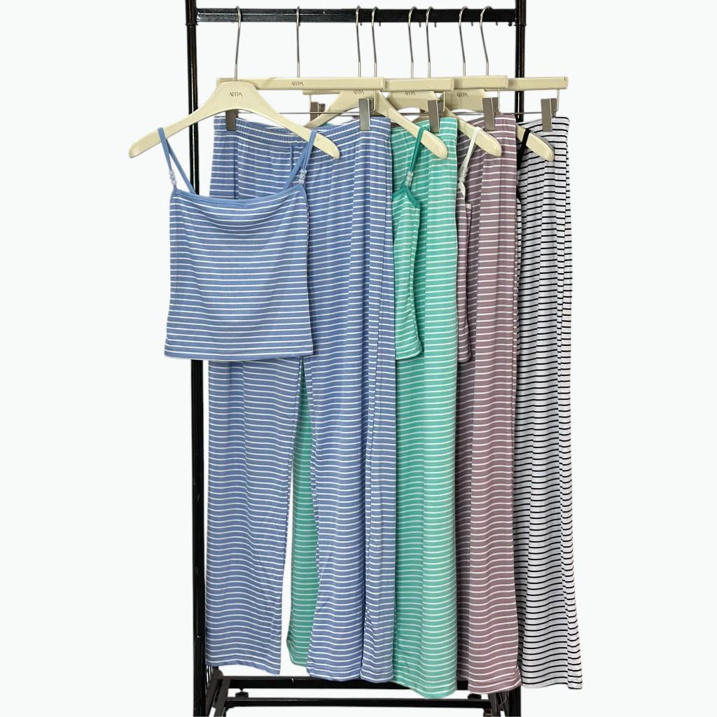 Atipashop - Bubble Stripe Set ชุดเซ็ตเสื้อสายเดี่ยวและกางเกงขายาว