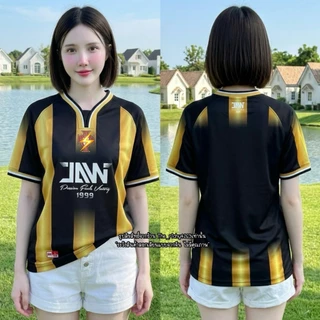 . จะสายหวานหรือสายเท่ ก็เลือกได้ครบ เสื้อกีฬา 13 สี ดีไซส์คอวายสวยๆ