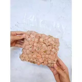 เศษเเหนม หัว-ท้าย ขนาด 1000 กรัม ตราเเหนมดอนเมือง กม.26"