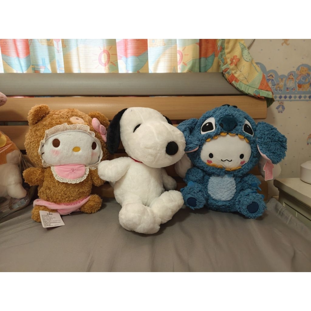 [พร้อมส่ง] ตุ๊กตาตัวใหญ่ ขนาด 12 นิ้ว Snoopy/ Kitty / CinnamonStitch