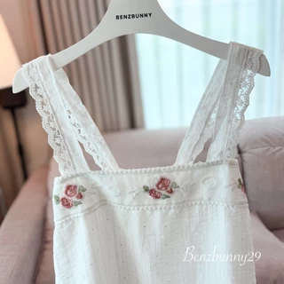 Benzbunny - Soft Lily Top เสื้อสาวอวบ เสื้อสายเดี่ยวลูกไม้พริ้ว ละมุน สายแต่งระบายดูสบายตา #2152