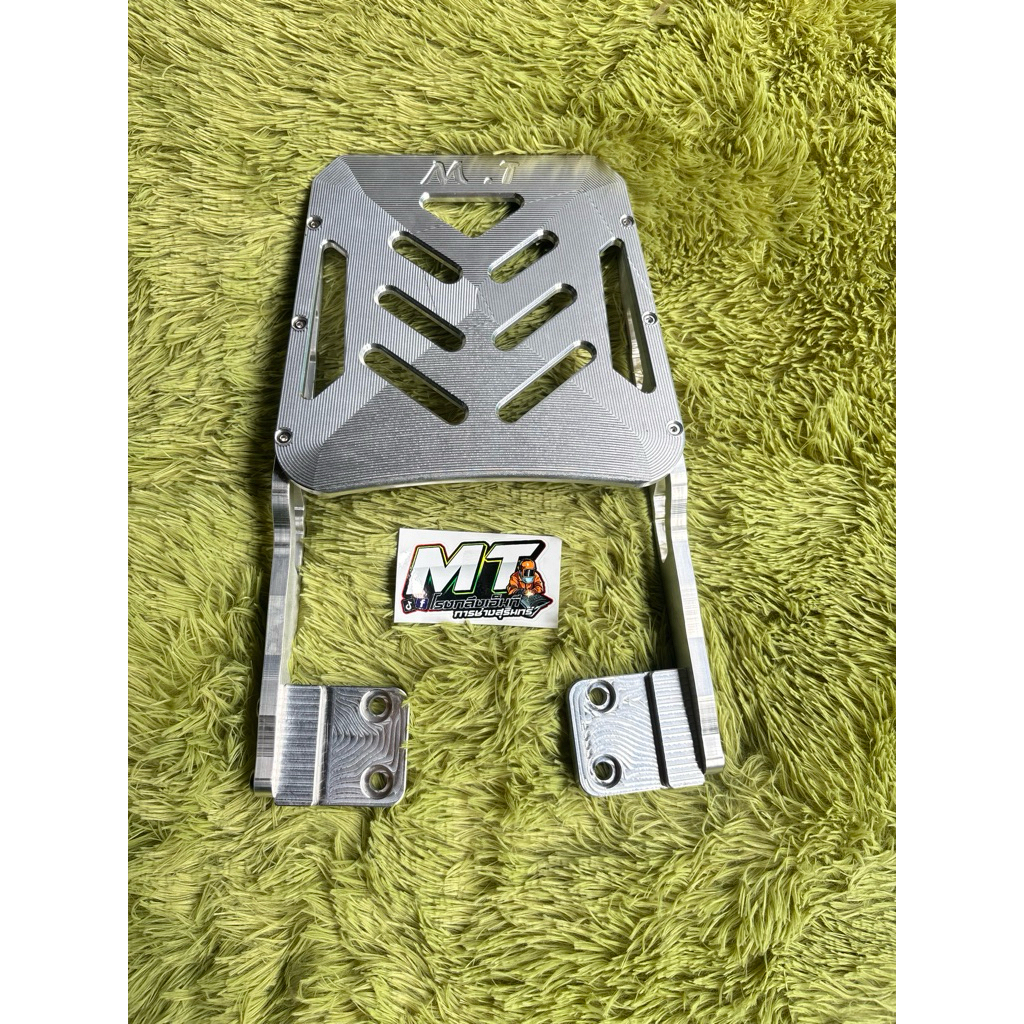 แร้คท้ายcnc125บังลม ลายก้างปลา พร้อมส่ง