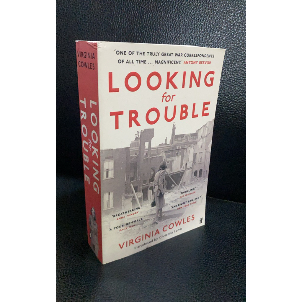 ((หนังสือภาษาอังกฤษพร้อมส่ง) LOOKING for TROUBLE(R5)