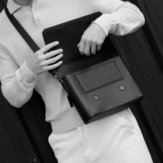 AGENTLE - BOXCASE CITY | กระเป๋าแมสเซนเจอร์ทรงกล่องสี่เหลี่ยมผู้ชาย