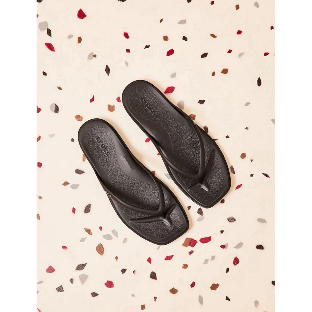 พร้อมส่ง รองเท้าแตะ crocs รุ่น miami สี coffee
