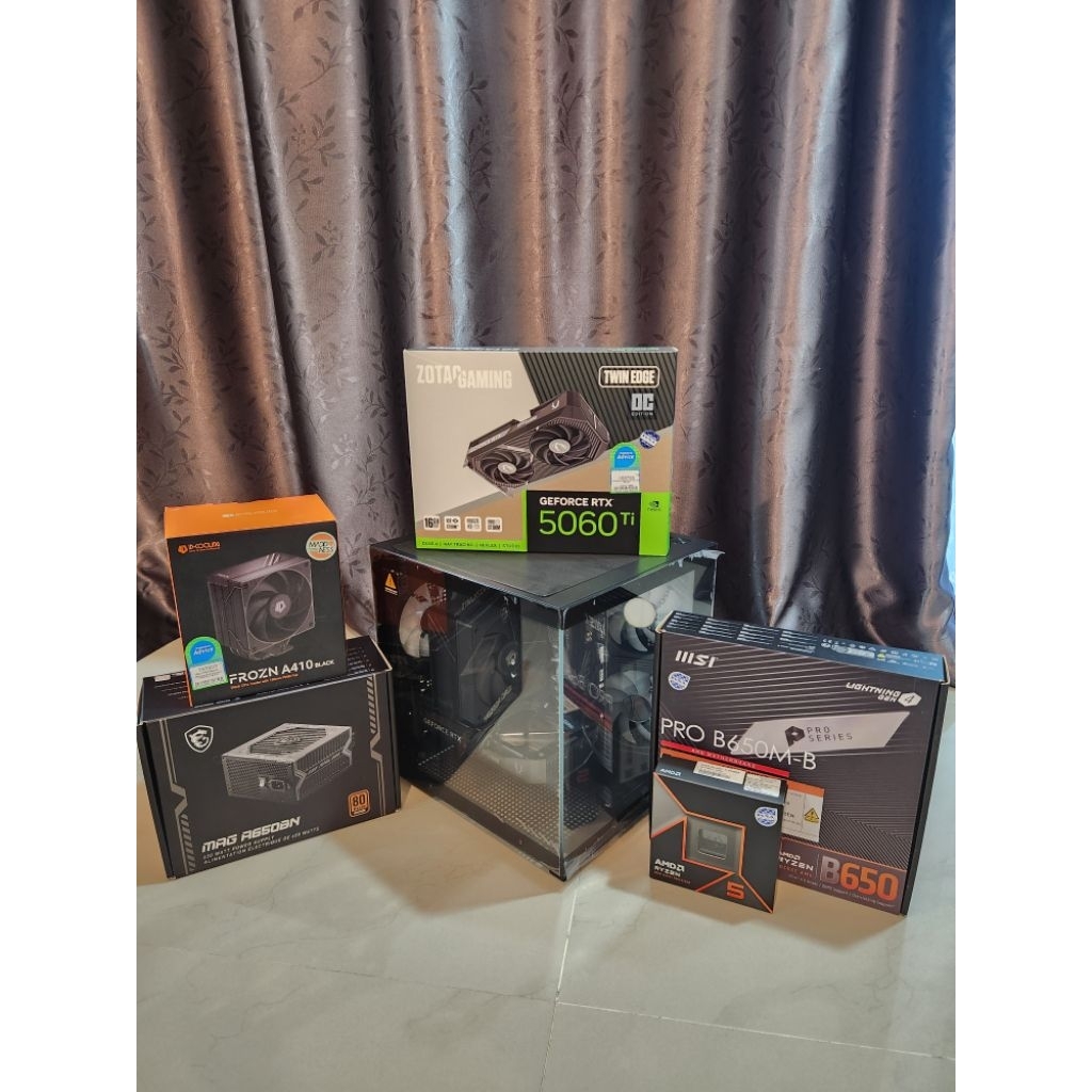 คอมสเปคเล่นเกมส์ R5 9600X + RTX5060Ti 16gb + RAM DDR5 16gb