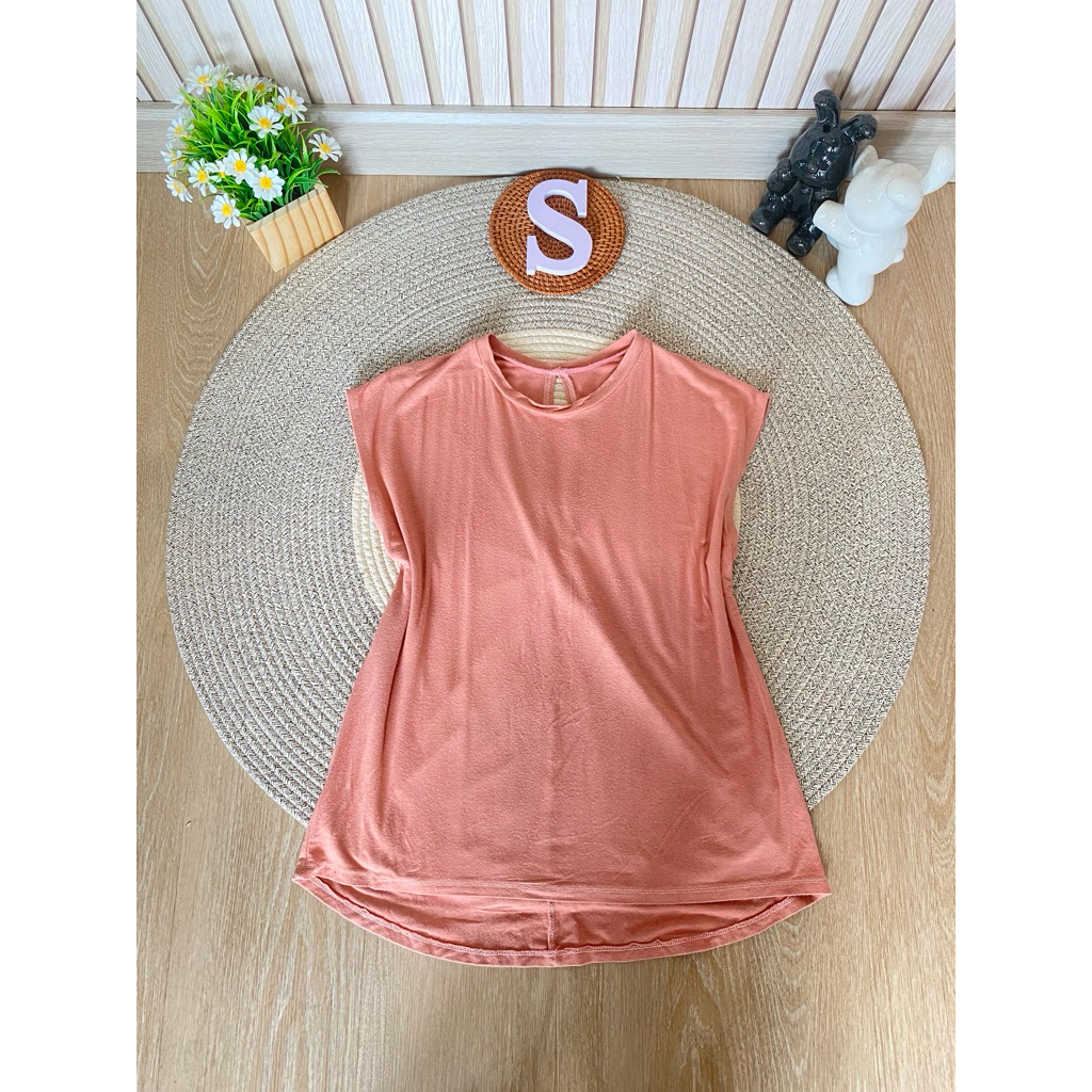 💛 เสื้อผ้าเรย่อน ป้าย Milinna Size S 💛