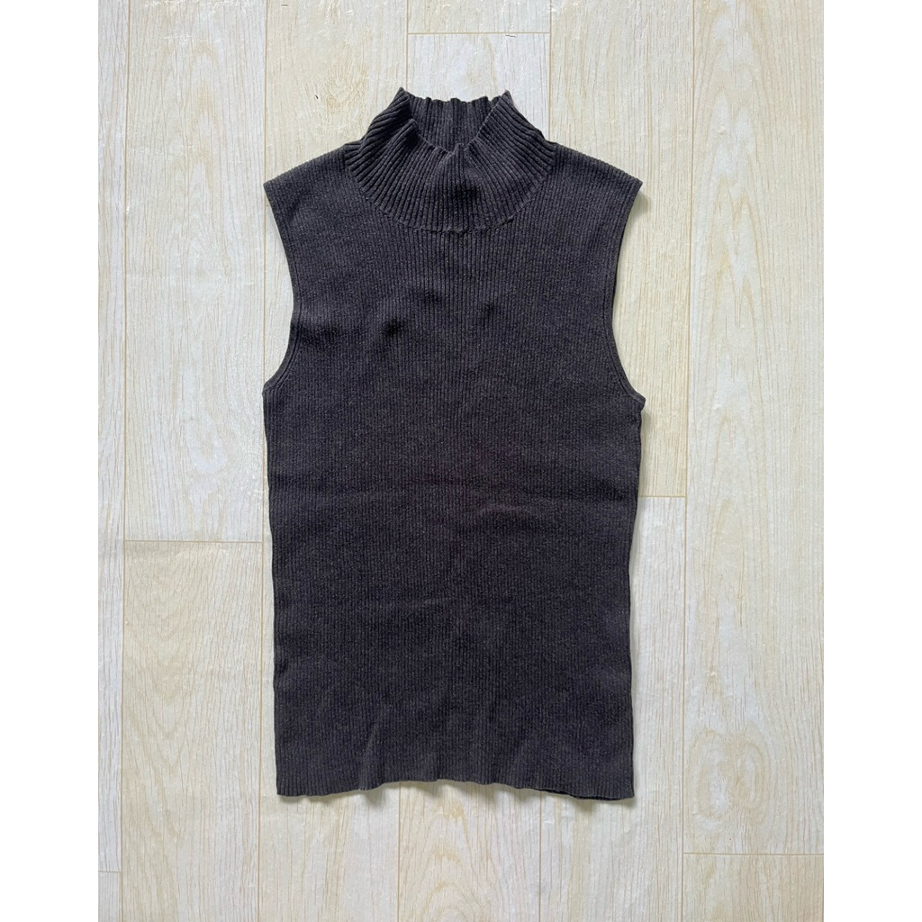 G2OOO เสื้อไหมพรมคอเต่า ผ้ายืดตามตัว Freesize มือสองสภาพดี