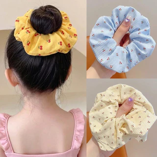 พร้อมส่ง🇹🇭 ยางมัดผม ผ้ารัดผม เครื่องประดับ หนังยางรัดผม ผ้าซาตินลายจุด สีขาวดำ ยางรัดผมหางม้าลายจุด ยางรัดผมโดนัท
