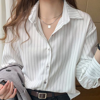 เสื้อเชิ้ตลายทางสีน้ำเงินเข้ม เวอร์ชั่นเกาหลี ทรงหลวม ใส่ทำงาน