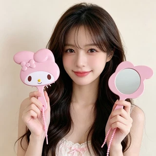 พร้อมส่ง 🇹🇭 หวีและกระจกพกพา ลายซานริโอ้ 🐰💕 สุดคิวท์