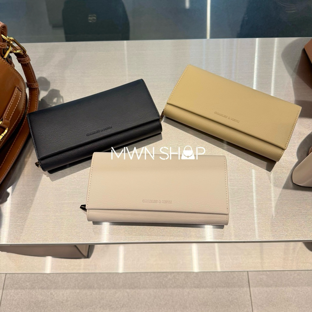 Charles&keith กระเป๋าสตางค์ muriel มีโค้ดลด30% พร้อมกล่อง ถุงผ้า ถุงกระดาษ ของแท้จากชอป