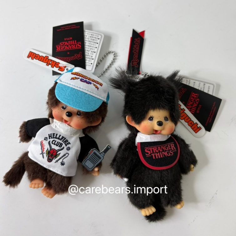 Monchhichi x Stranger Things Collection พวงกุญแจมอนชิชิ สุดคิ้วท์ที่แฟนซีรีส์ห้ามพลาด ลิขสิทธิ์แท้ 100%