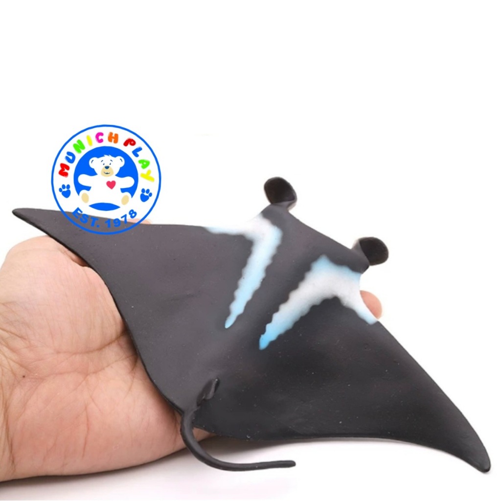 Munich Play โมเดลสัตว์ Stingray ปลากระเบน ราหู แมนต้า ขนาด 14.50 CM (จากหาดใหญ่)