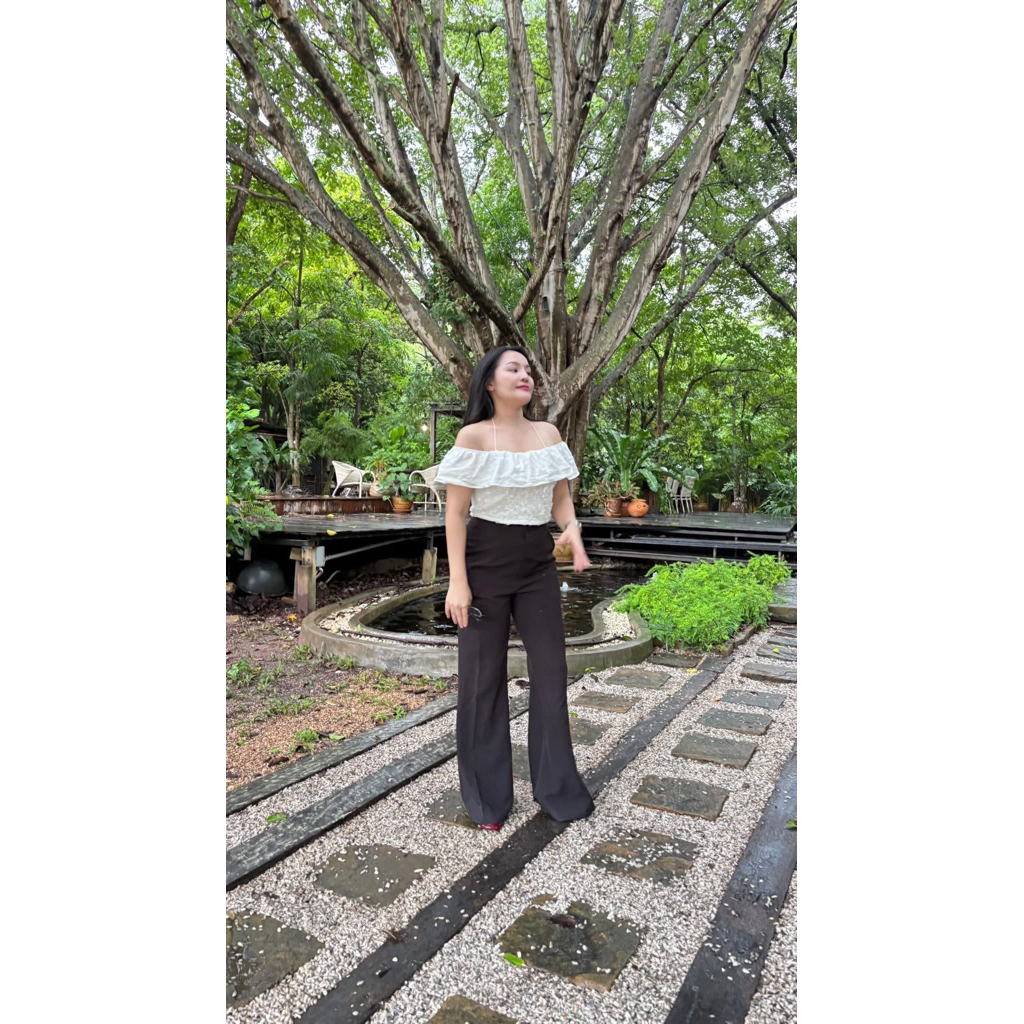 เสื้อโชว์ไหล่มีสายคล้องคอsml