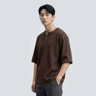 B&R เสื้อยืดแขนสั้น Short-sleeved T-shirt การออกแบบซิปครึ่ง ผ้าลายวาฟเฟิล สีพื้น เรียบง่ายสไตล์ญี่ปุ่น รูปแบบหลวมสบาย