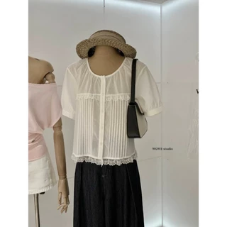 (พร้อมส่ง) ELLE TOP เสื้อแขนสั้นผ้าฉลุลูกไม้ชายเสื้อ - 9905 TAG WG.WE 🇰🇷
